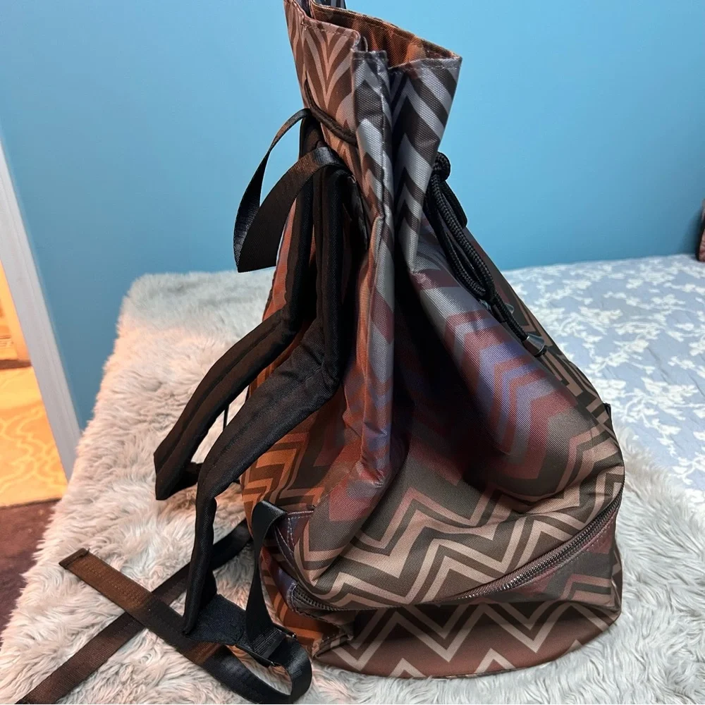 Missoni men’s Backpack Chevron Multicolored Striped - Picture 4 of 16
